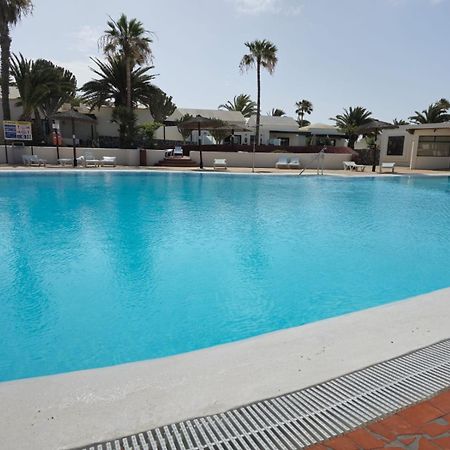Bungalow Goa Pool View, Playa Roca Residence Sea Front Access - Free Ac - Wifi Costa Teguise Exteriör bild