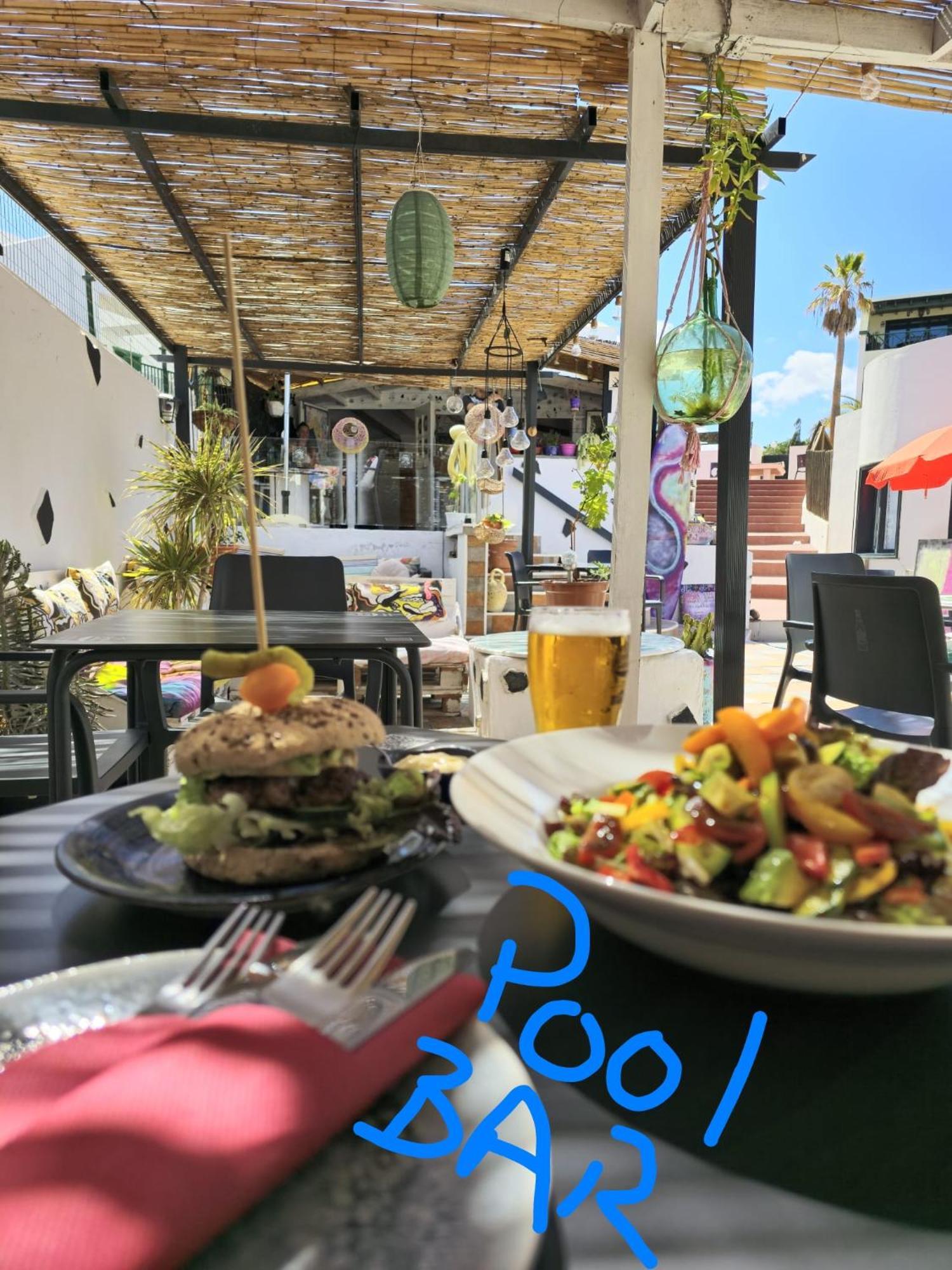 Bungalow Goa Pool View, Playa Roca Residence Sea Front Access - Free Ac - Wifi Costa Teguise Exteriör bild